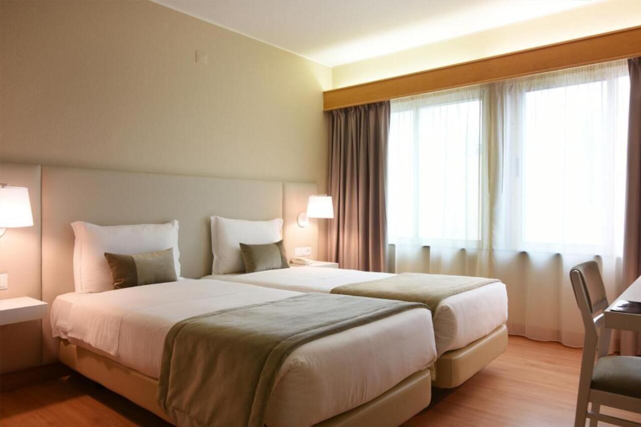 Exe Wellington Hotel Figueira da Foz Bagian luar foto