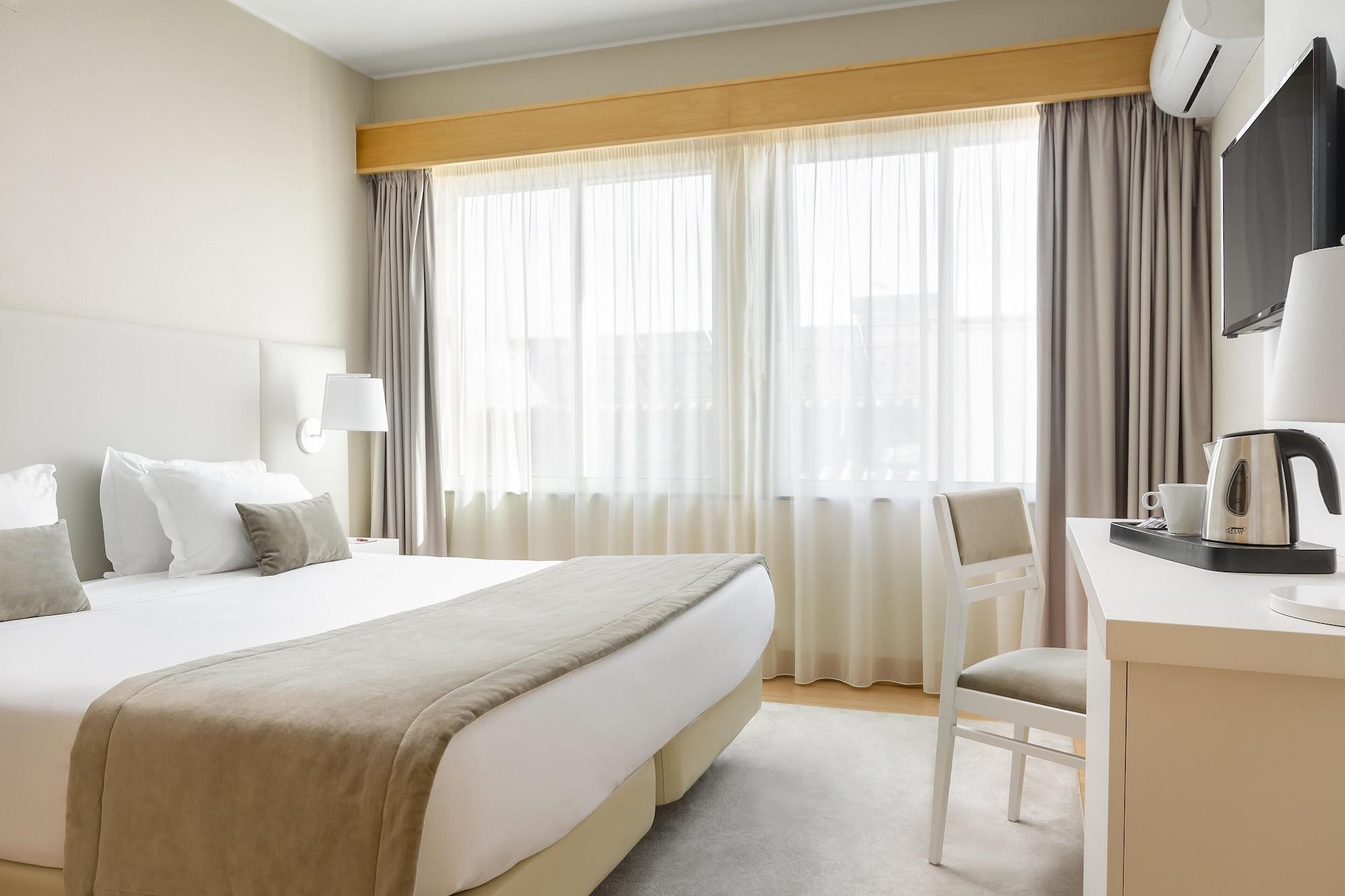 Exe Wellington Hotel Figueira da Foz Bagian luar foto