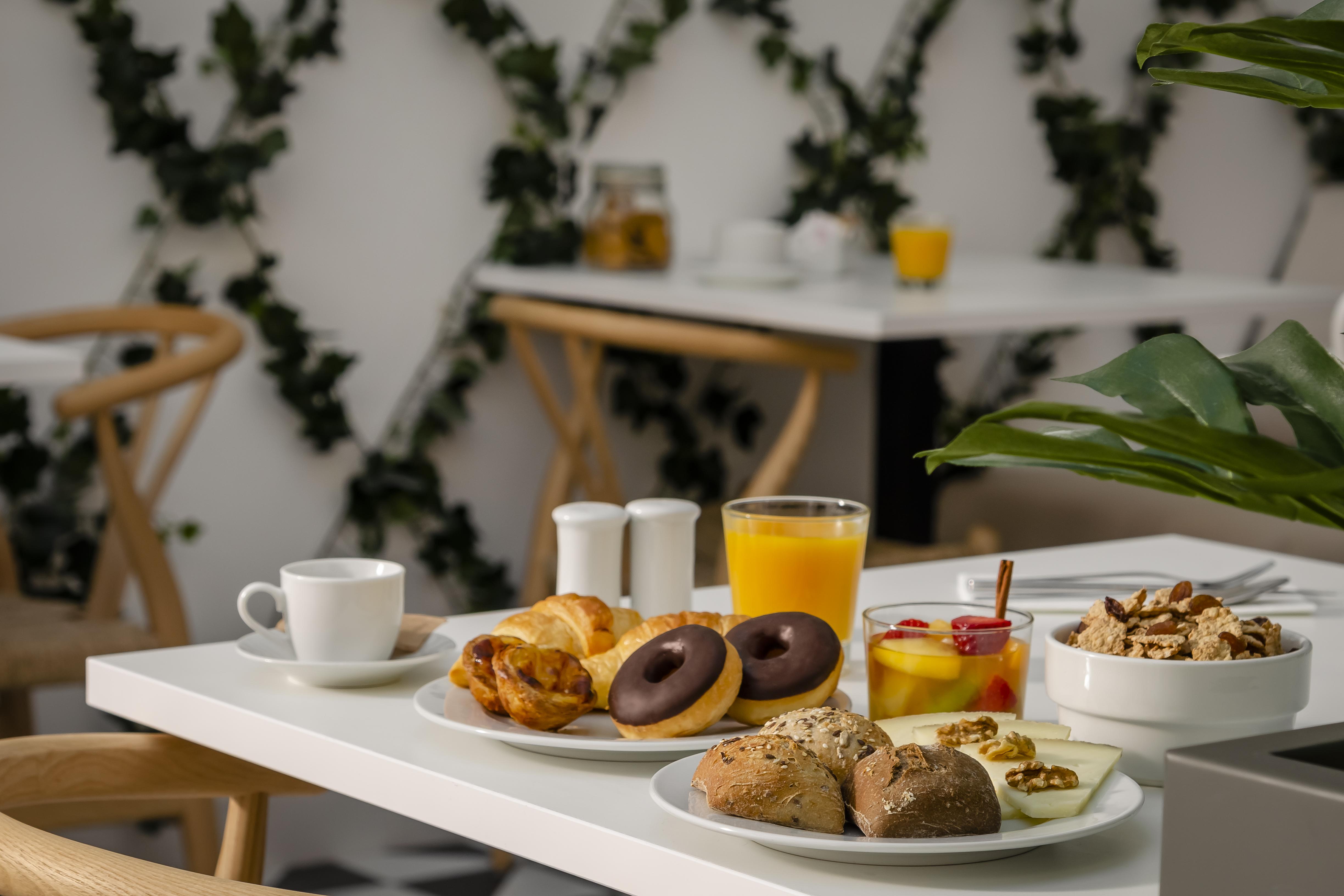 Exe Wellington Hotel Figueira da Foz Bagian luar foto