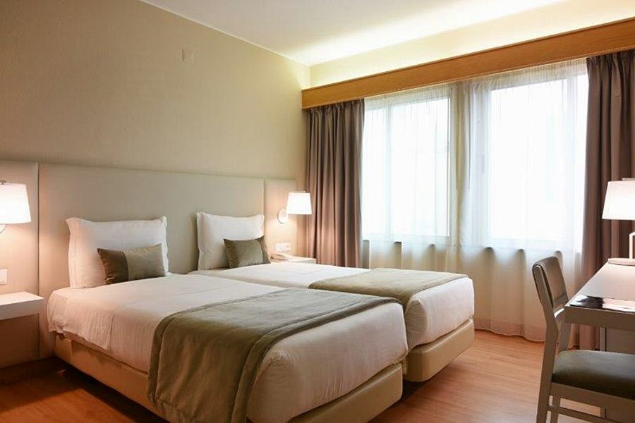 Exe Wellington Hotel Figueira da Foz Bagian luar foto